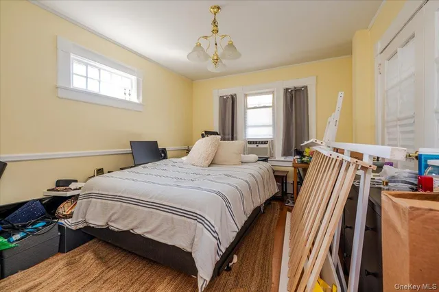 $3,500 | 48 Davison Place, Unit 1, Rockville Centre, NY 11570