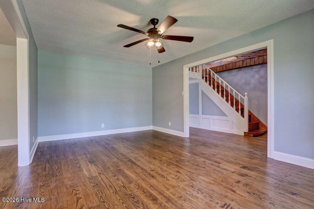 206 Longleaf Road Sneads Ferry, NC 28460 - Photo 9 of 65 008_p8922365_66_67_68_69_70_71