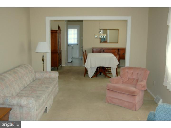 808 East Main Street Maple Shade, NJ 08052 - Photo 11 of 15 View