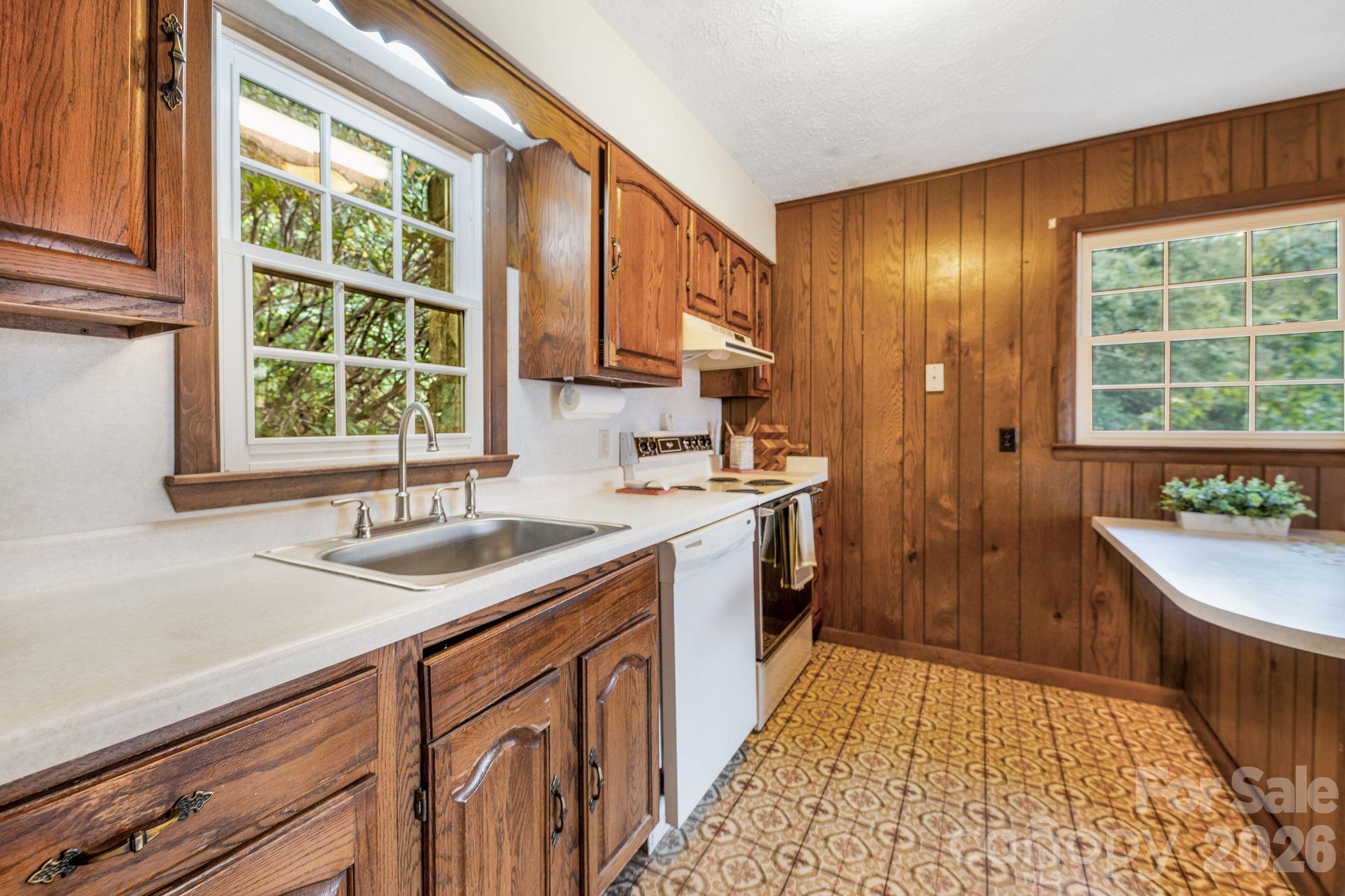 74 Lanzi Ledge Road Leicester, NC 28748 - Photo 19 of 38 Gallery Image 19