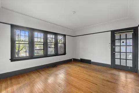 $130,000 | 4912 West Medford Avenue, Unit 4914, Milwaukee, WI 53216