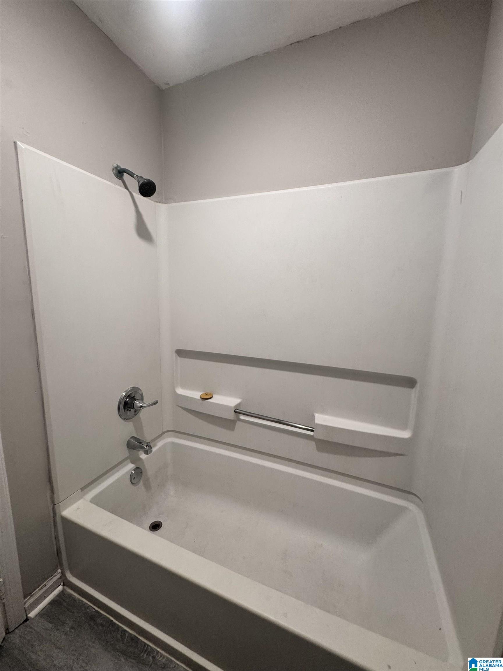 201 8th Avenue Southwest Decatur, AL 35601 - Photo 6 of 16