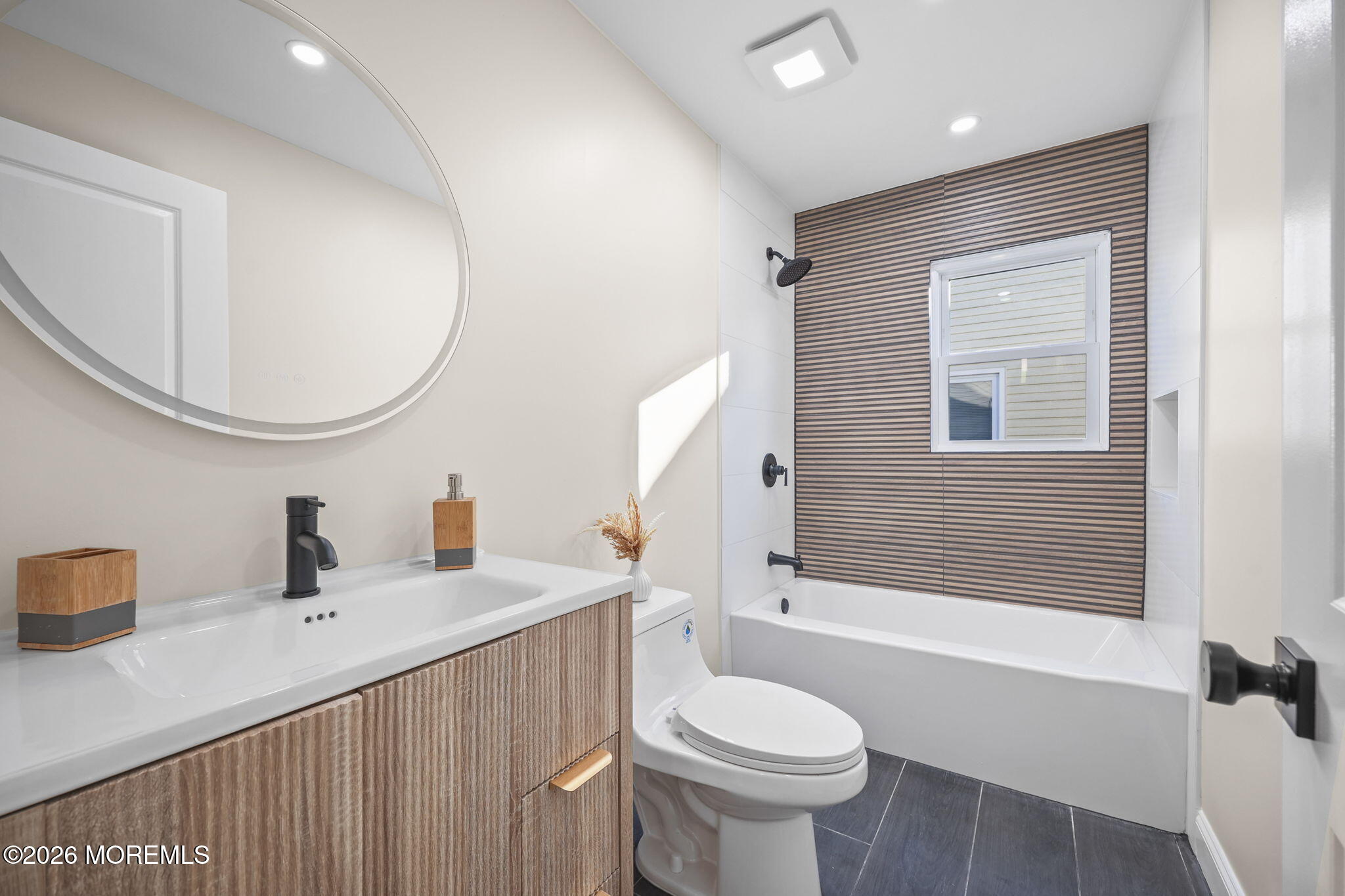 12 Oakfield Road Toms River, NJ 08757 - Photo 18 of 26 24-web-or-mls-LPM_8748