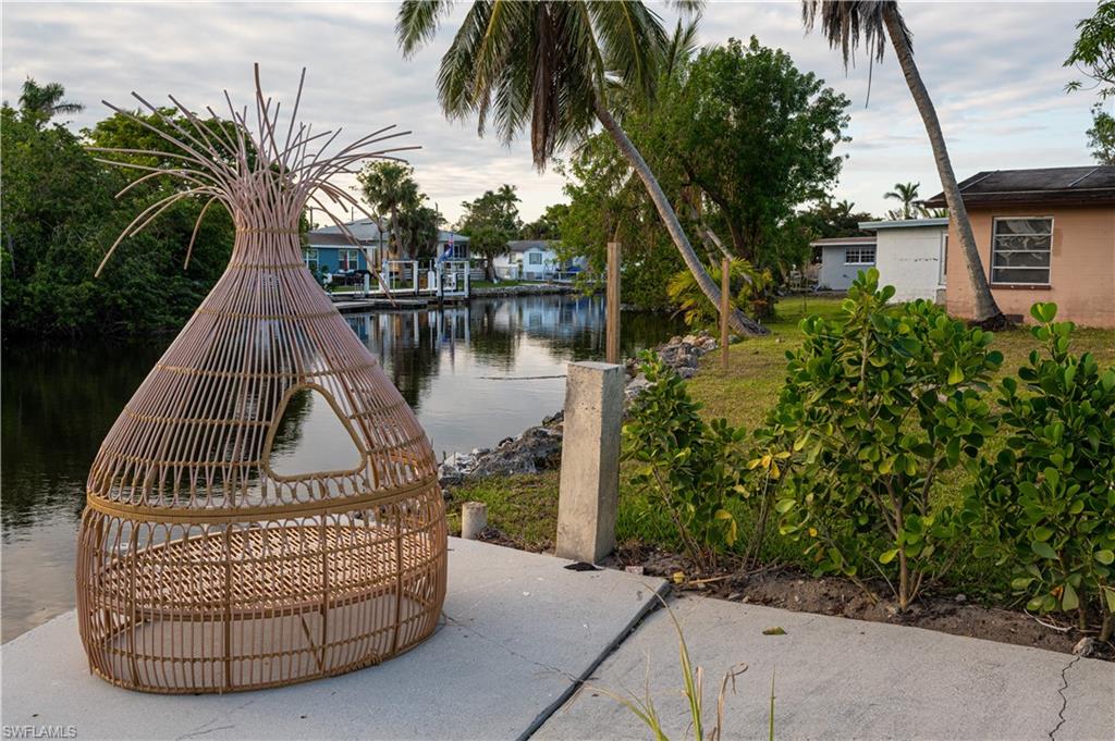 507 14th Street North Naples, FL 34102 - Photo 29 of 33