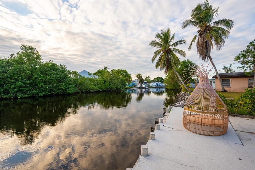507 14th Street North Naples, FL 34102 - Photo 31 of 33 Property view of water