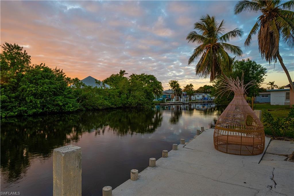 507 14th Street North Naples, FL 34102 - Photo 32 of 33 Property view of water