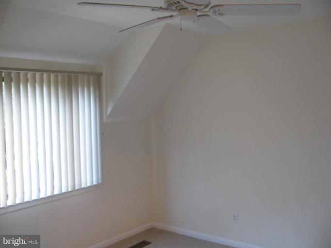 1504 Farsta Court Reston, VA 20190 - Photo 12 of 25 Bedroom #2