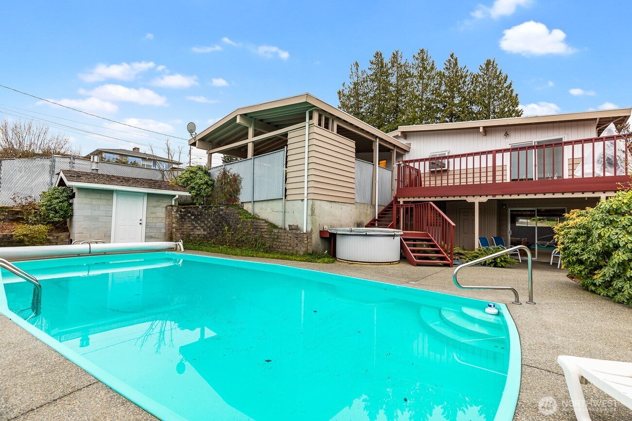 a view of a house with pool