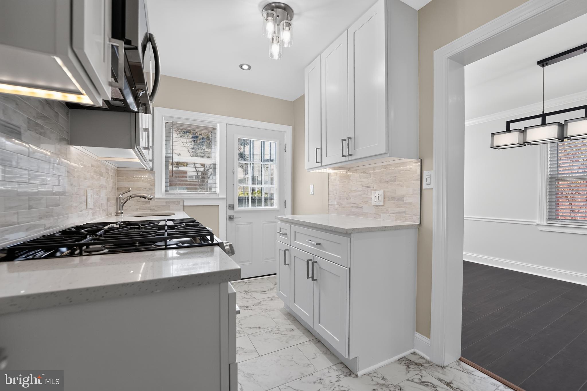 2128 Redthorn Road Baltimore, MD 21220 - Photo 6 of 30