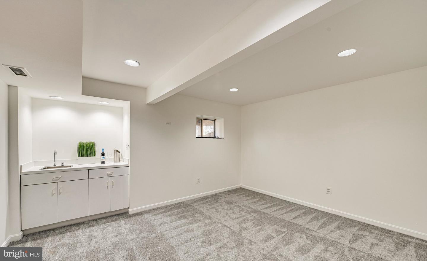 1661 Cedar Hollow Way Reston, VA 20194 - Photo 23 of 25 Lower level
