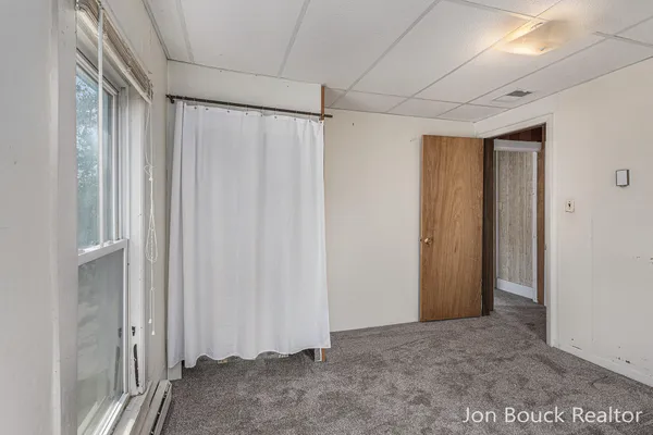 $162,500 | 907 East Lincoln Street, Mount Pleasant, MI 48858