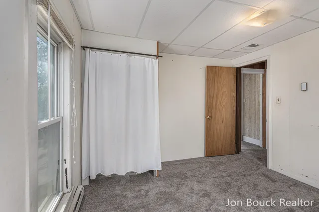 $162,500 | 907 East Lincoln Street, Mount Pleasant, MI 48858