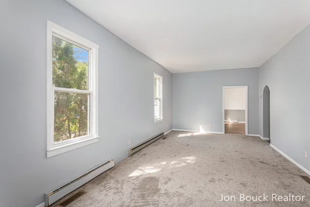 $162,500 | 907 East Lincoln Street, Mount Pleasant, MI 48858