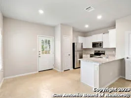 $1,525 | 9919 Grove Mist San Antonio Tx 78233, Unit 104, San Antonio, TX 78233