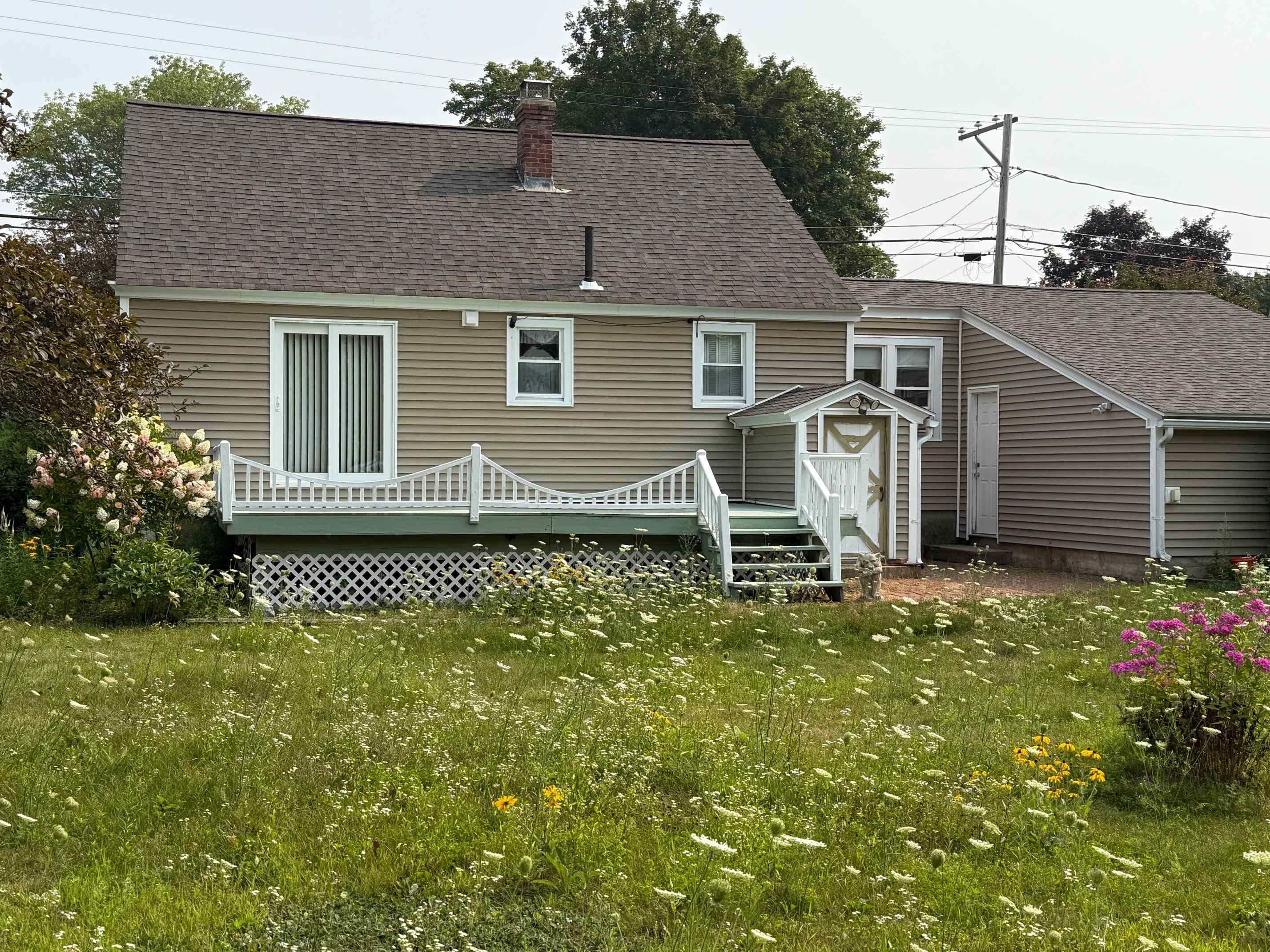 18 Grove Street Rochester, NH 03868 - Photo 3 of 28