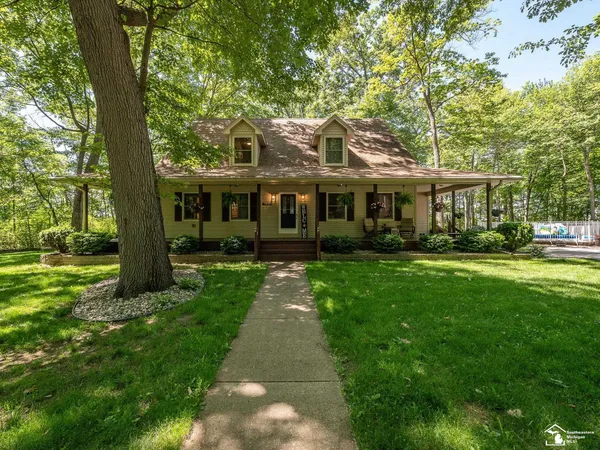 $759,000 | 1326 South Raisinville Road, Monroe, MI 48161