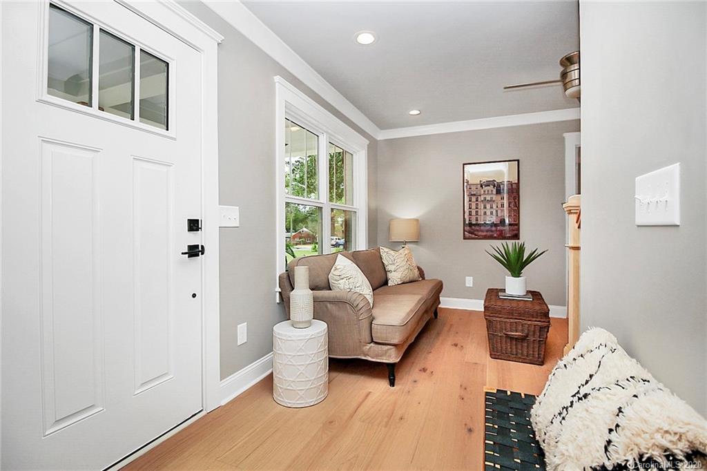 1304 Enderly Road Charlotte, NC 28208 - Photo 3 of 45 Gallery Image 3
