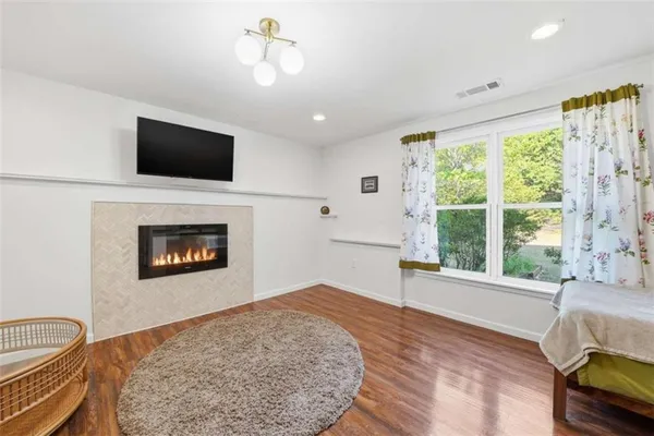 $695,000 | 9930 Barnsbury Road, Douglasville, GA 30135