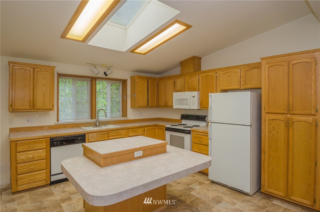 121 Hasenloch Road Napavine, WA 98532 - Photo 5 of 19