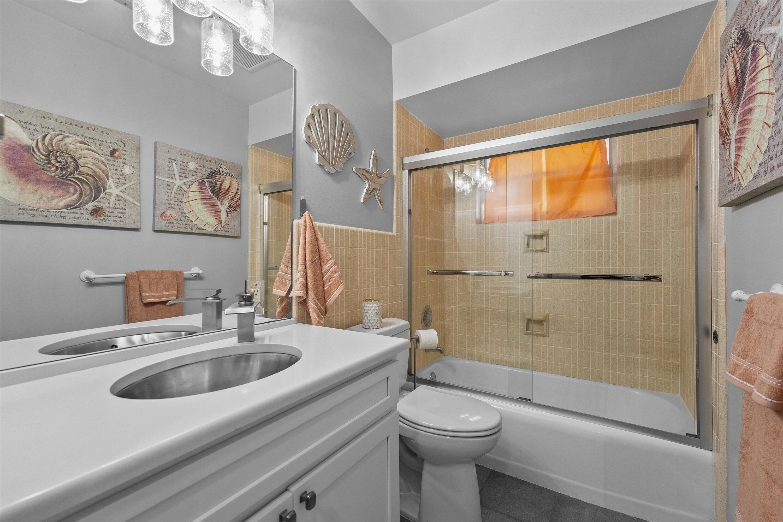 102 Villa Circle Atlantis, FL 33462 - Photo 30 of 47 28-DSC02439