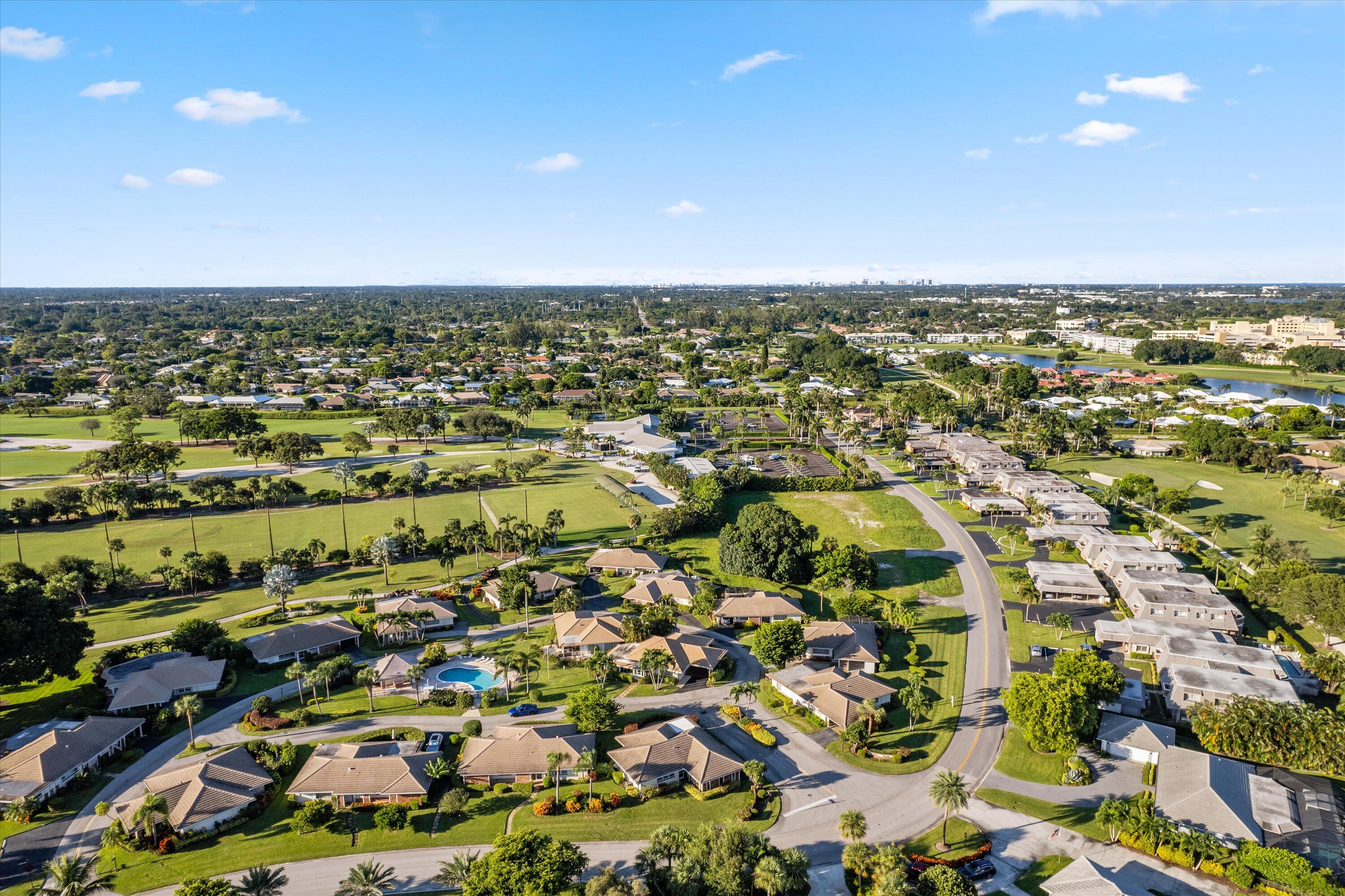 102 Villa Circle Atlantis, FL 33462 - Photo 32 of 47 32-DJI_0417