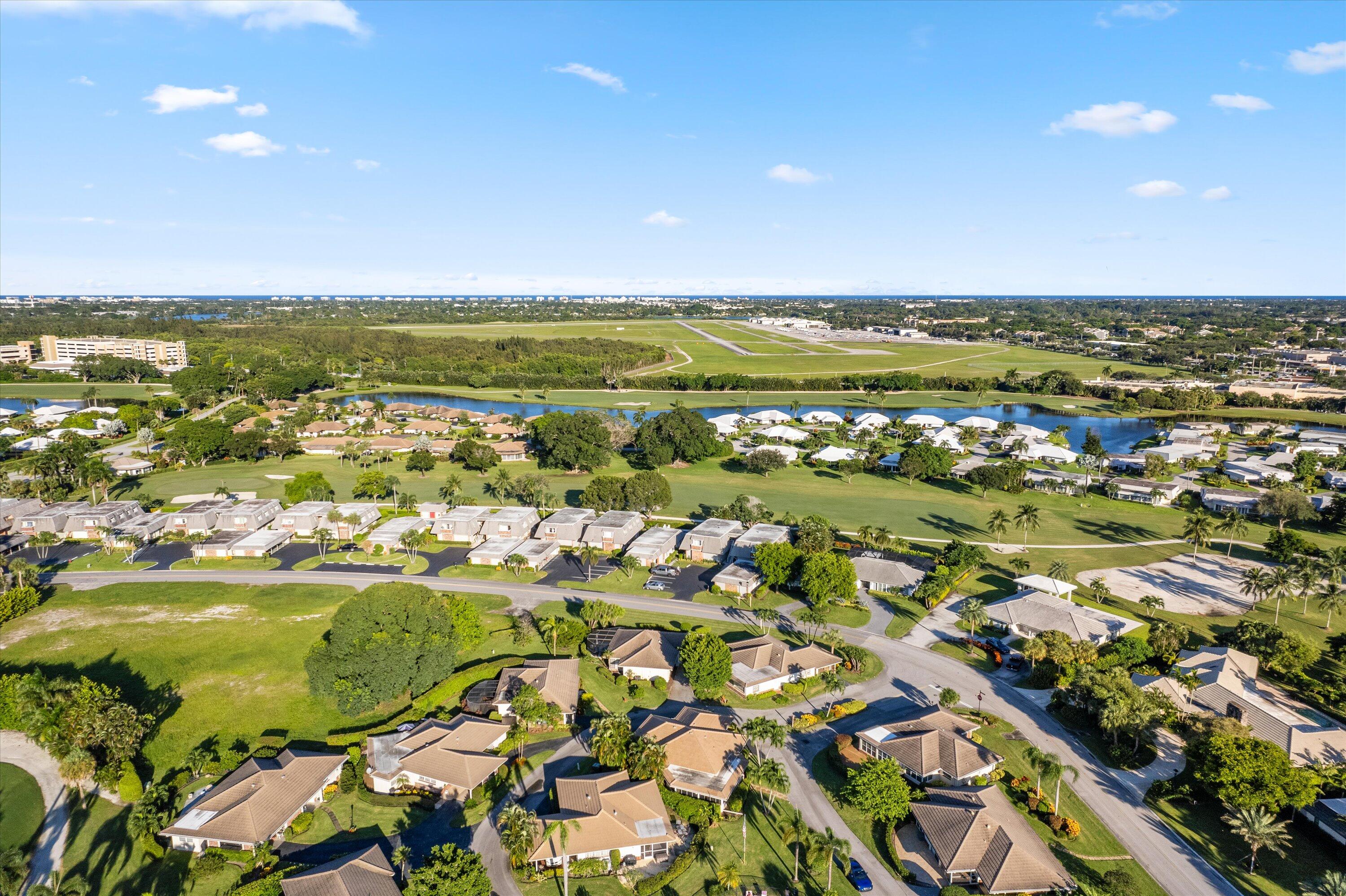 102 Villa Circle Atlantis, FL 33462 - Photo 37 of 47 37-DJI_0421