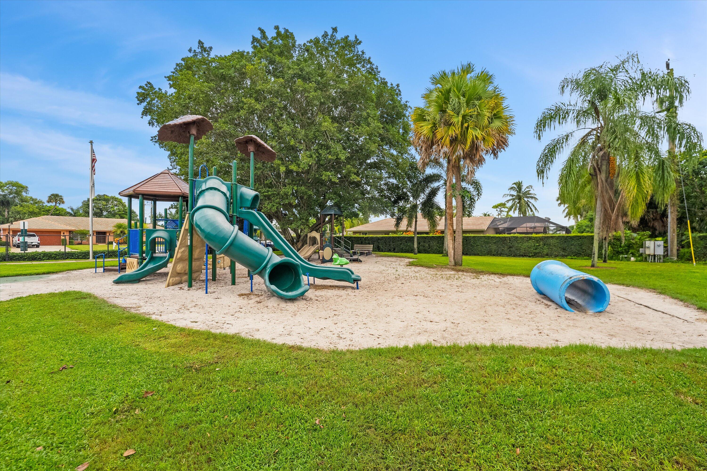 102 Villa Circle Atlantis, FL 33462 - Photo 47 of 47 51-DSC08982