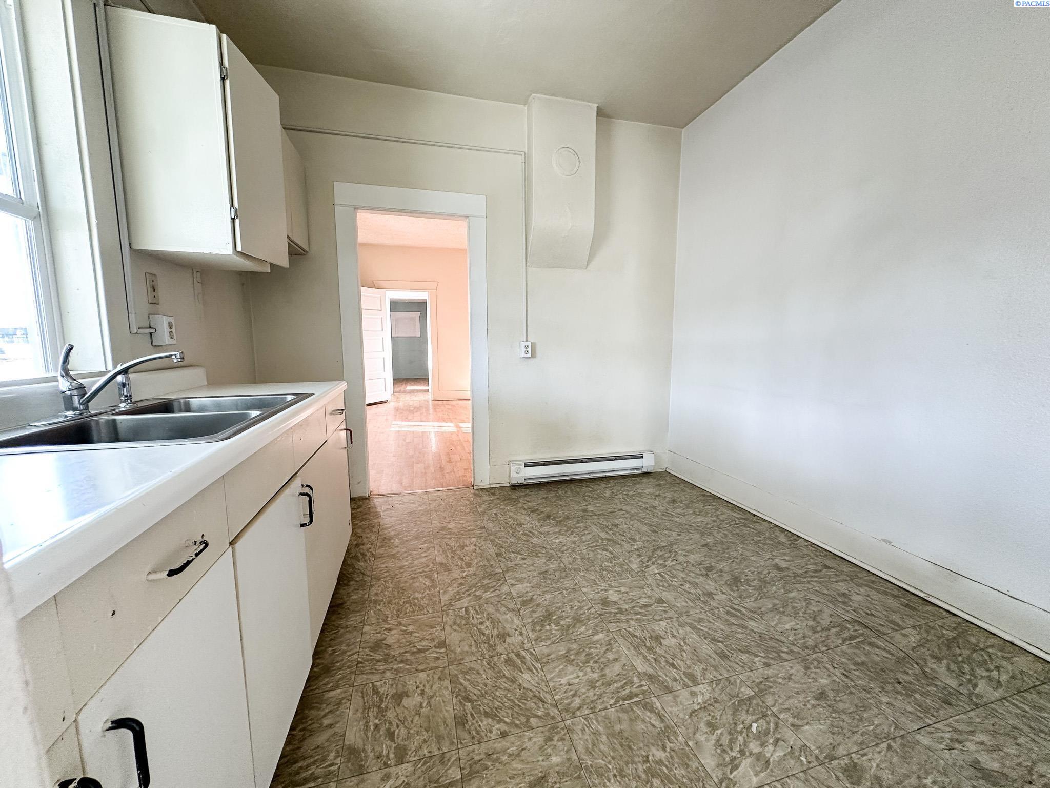 100902 West Foisy Road Prosser, WA 99350 - Photo 8 of 29 Gallery Image 8