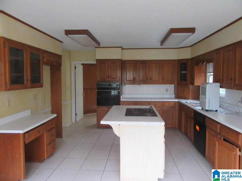 8801 Sharit Dairy Road Gardendale, AL 35071 - Photo 4 of 12