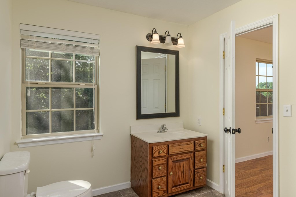 301 Circle R Drive Benton, TN 37307 - Photo 10 of 16 Gallery Image 10