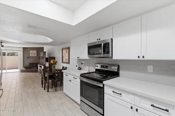 $334,900 | 3345 East University Drive, Unit 72, Mesa, AZ 85213