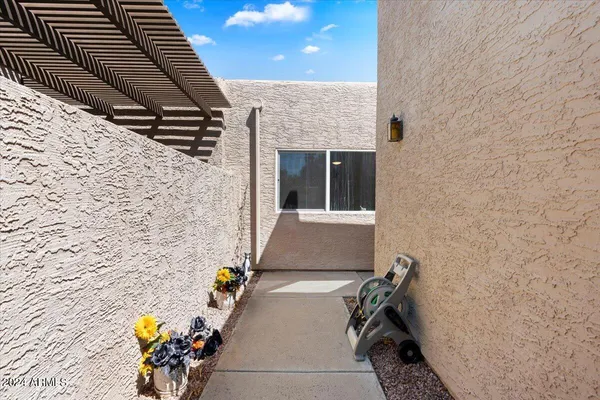 $347,000 | 3345 East University Drive, Unit 72, Mesa, AZ 85213