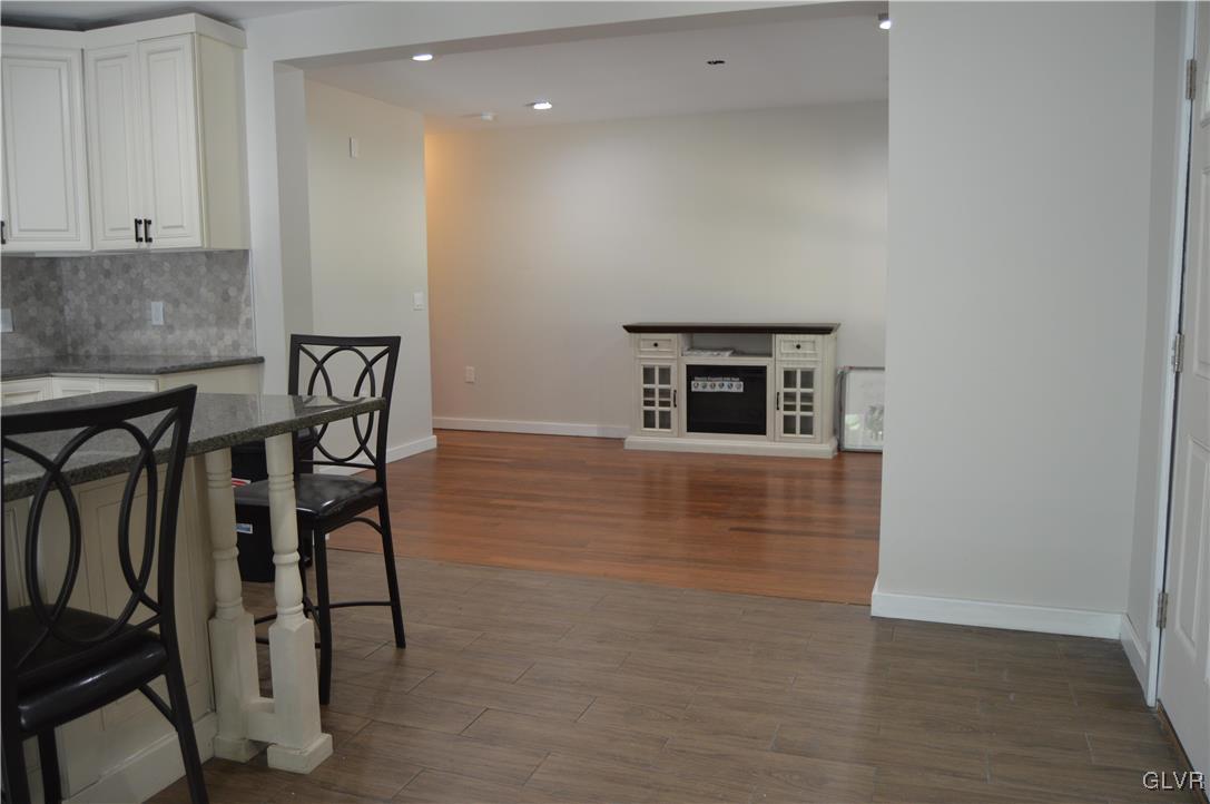 607 Fireline Road Palmerton, PA 18071 - Photo 8 of 29 Unit 1