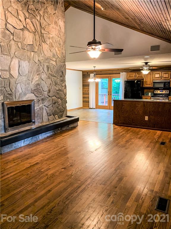 42069 Canal Road New London, NC 28127 - Photo 12 of 48 Gallery Image 12