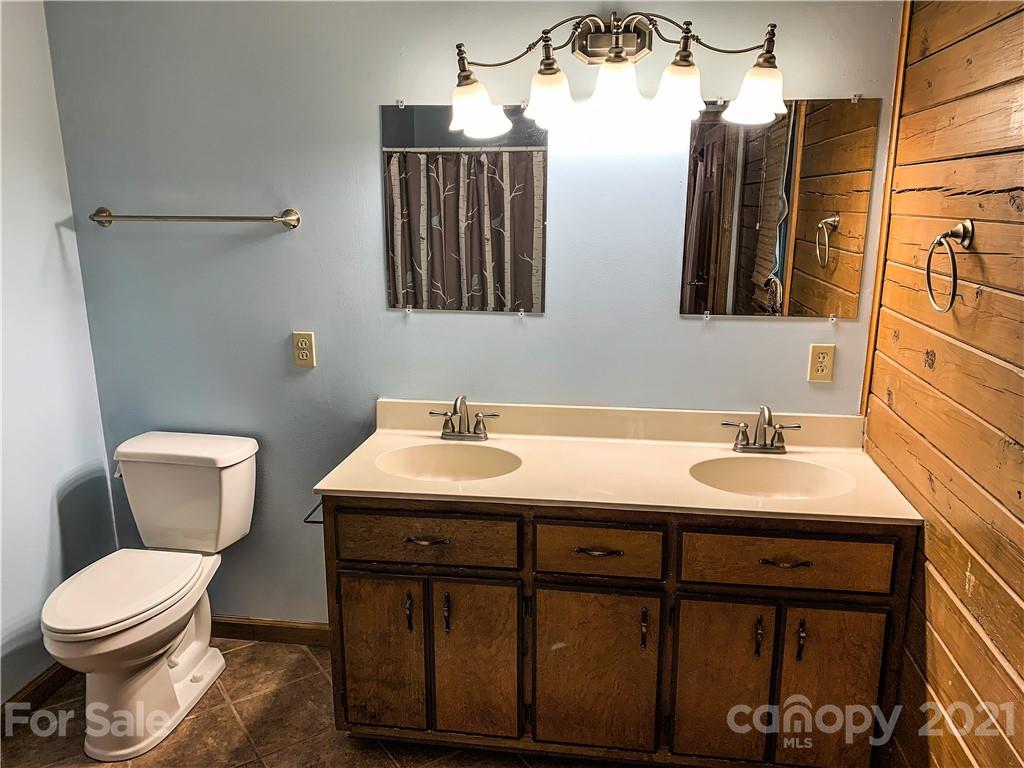 42069 Canal Road New London, NC 28127 - Photo 26 of 48 Gallery Image 26