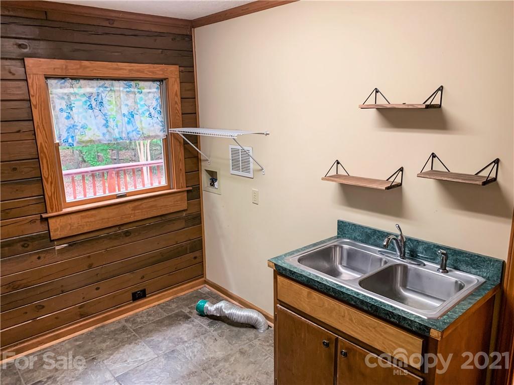42069 Canal Road New London, NC 28127 - Photo 38 of 48 Gallery Image 38