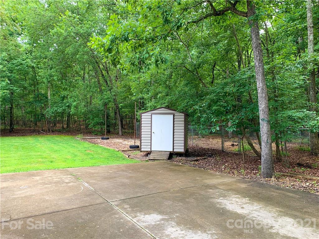 42069 Canal Road New London, NC 28127 - Photo 42 of 48 Gallery Image 42