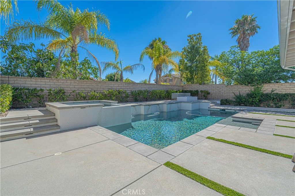 28235 Springvale Lane Castaic, CA 91384 - Photo 33 of 54