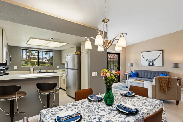 $4,131 | 500 South Farrell Drive, Unit H49, Palm Springs, CA 92264