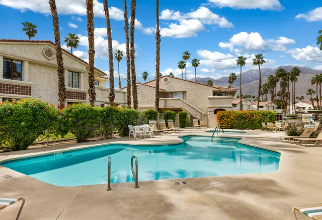 $4,131 | 500 South Farrell Drive, Unit H49, Palm Springs, CA 92264