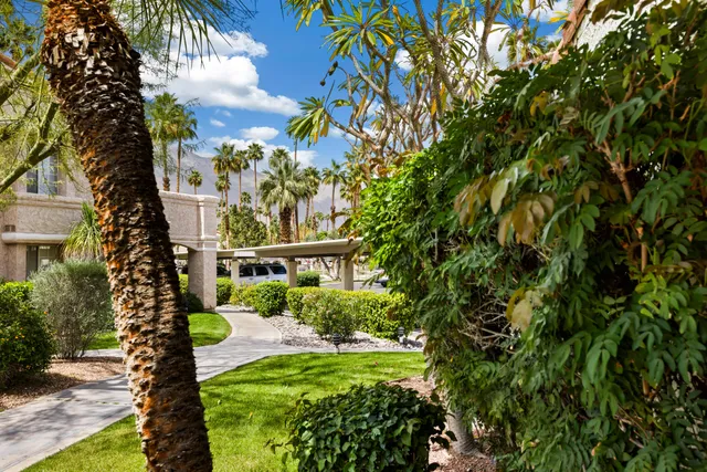 $4,131 | 500 South Farrell Drive, Unit H49, Palm Springs, CA 92264