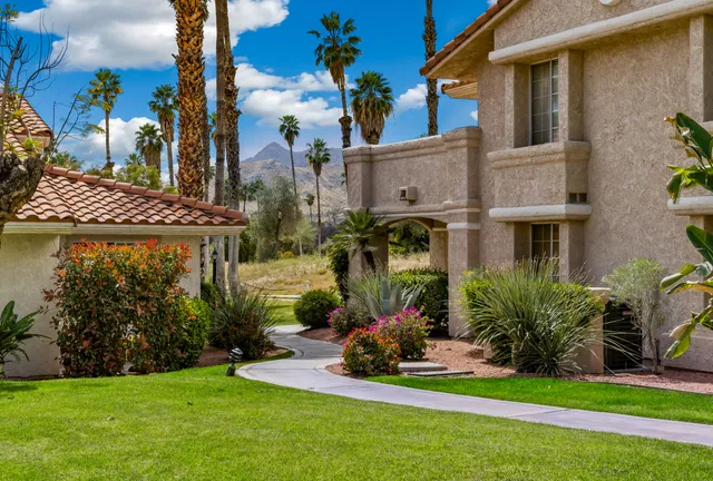 $4,131 | 500 South Farrell Drive, Unit H49, Palm Springs, CA 92264