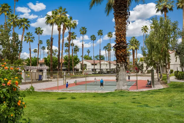 $4,131 | 500 South Farrell Drive, Unit H49, Palm Springs, CA 92264