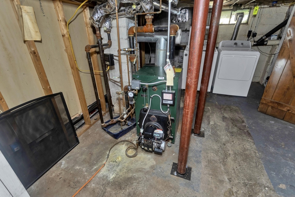 274 Abbott Street Springfield, MA 01118 - Photo 34 of 42 a view of a room with gym equipment