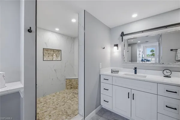 $7,000 | 4031 Gulf Shore Boulevard North, Unit 3B, Naples, FL 34103