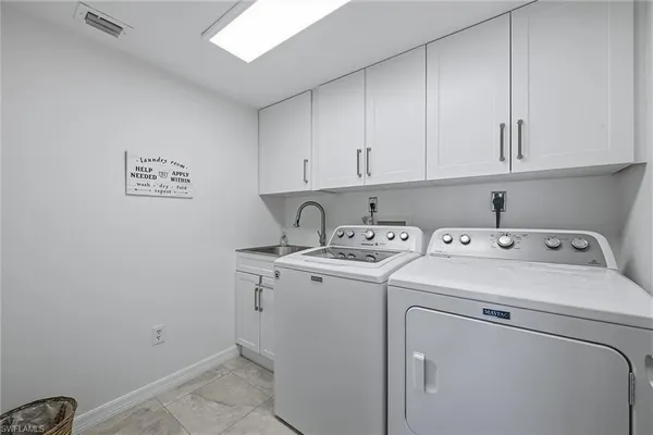 $7,000 | 4031 Gulf Shore Boulevard North, Unit 3B, Naples, FL 34103