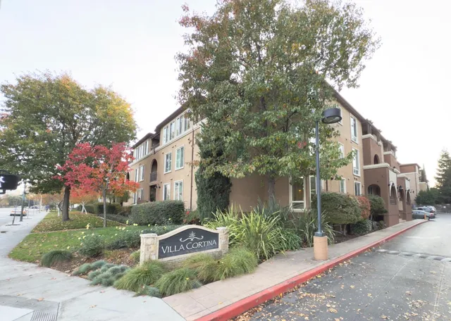 a view of hallway with livingroom