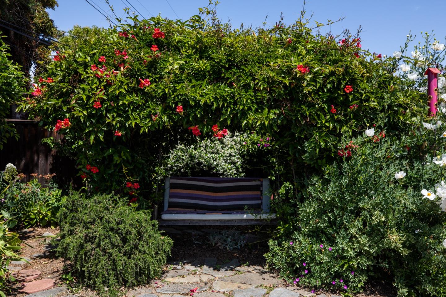 777 Devonshire Way Sunnyvale, CA 94087 - Photo 19 of 25