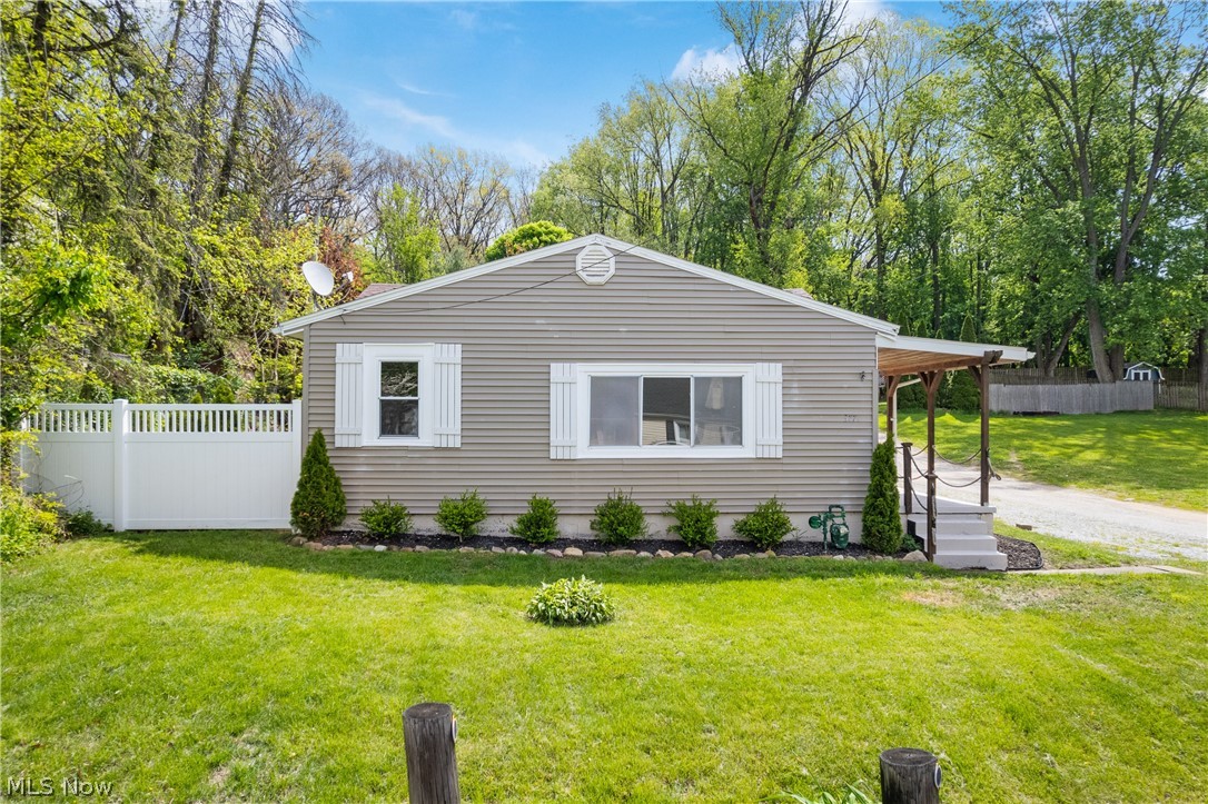 3771 South Turkeyfoot Road Akron, OH 44319 - Photo 5 of 38