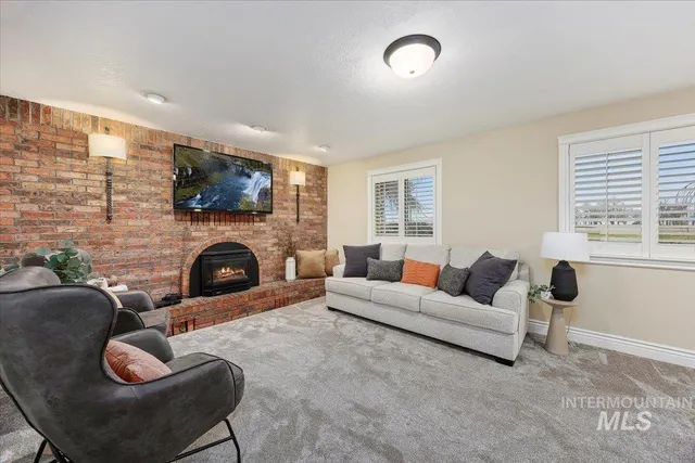 $475,000 | 992 East 300th Street North, Declo, ID 83323